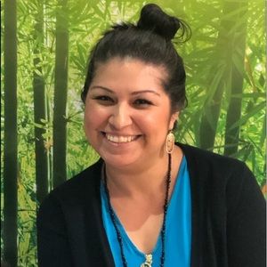 Meet your Posher, Christina